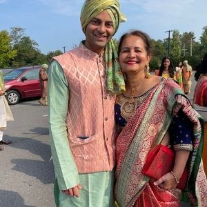 Meet your Posher, Mita